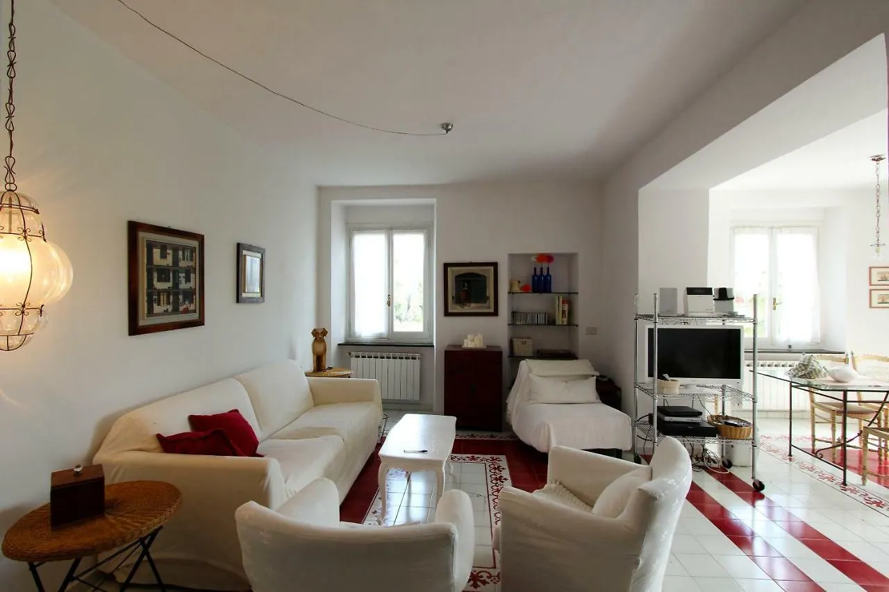 Ai Pastelli Apartment Zoagli Italy